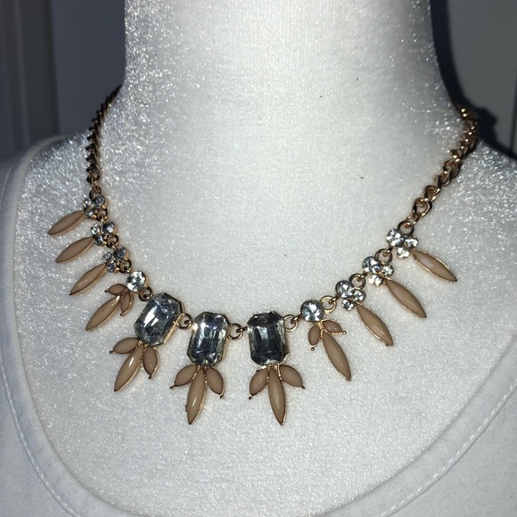 Dynamite Gold Necklace - Picture 1 of 3